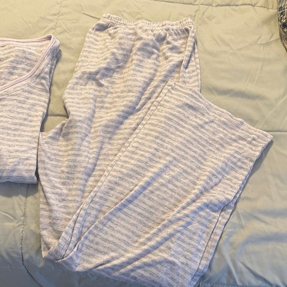 Laura Ashley Pink and Gray Pajamas - Picture 4 of 7